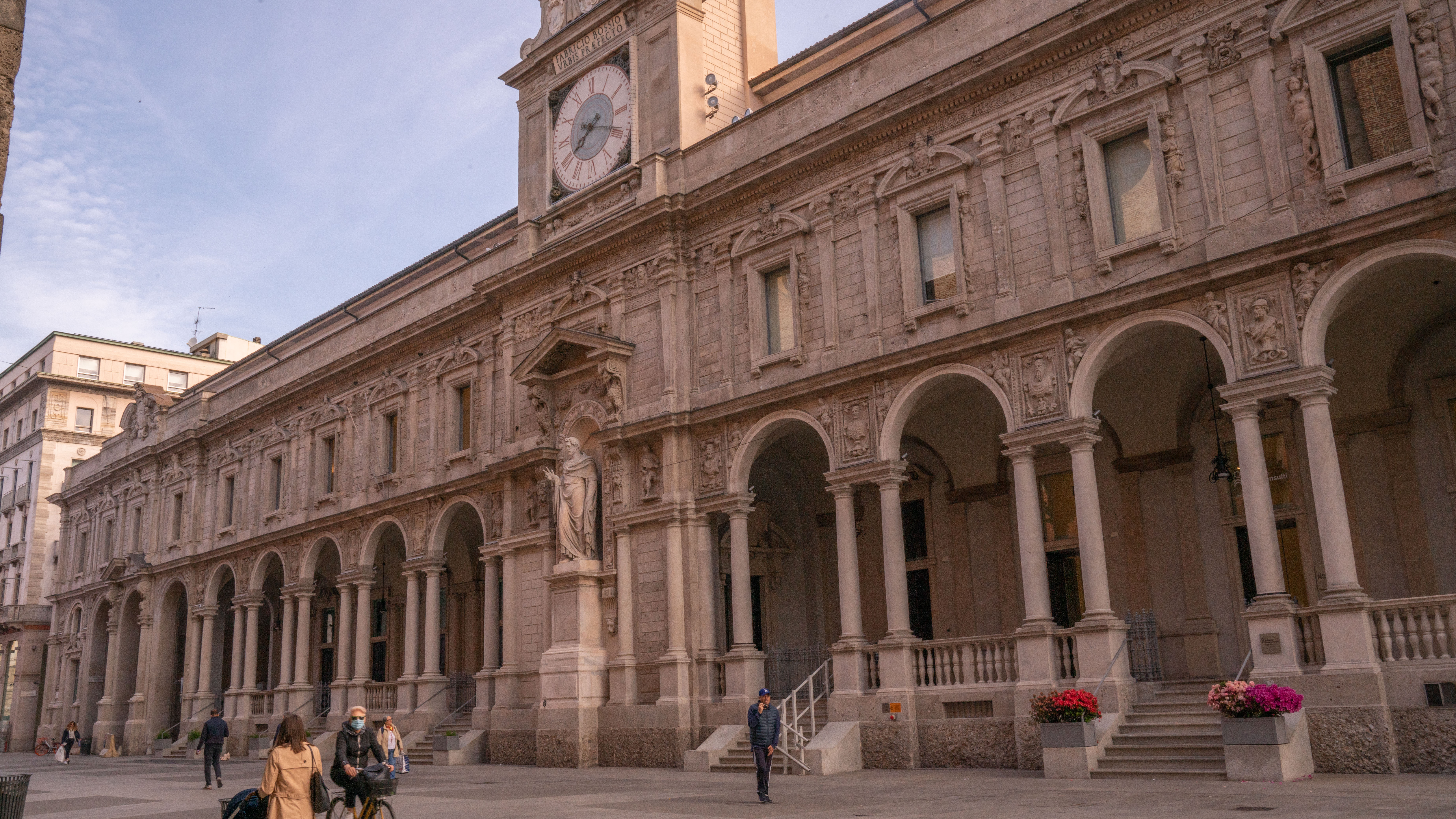 Palazzo Giureconsulti Milano Piazza Duomo
